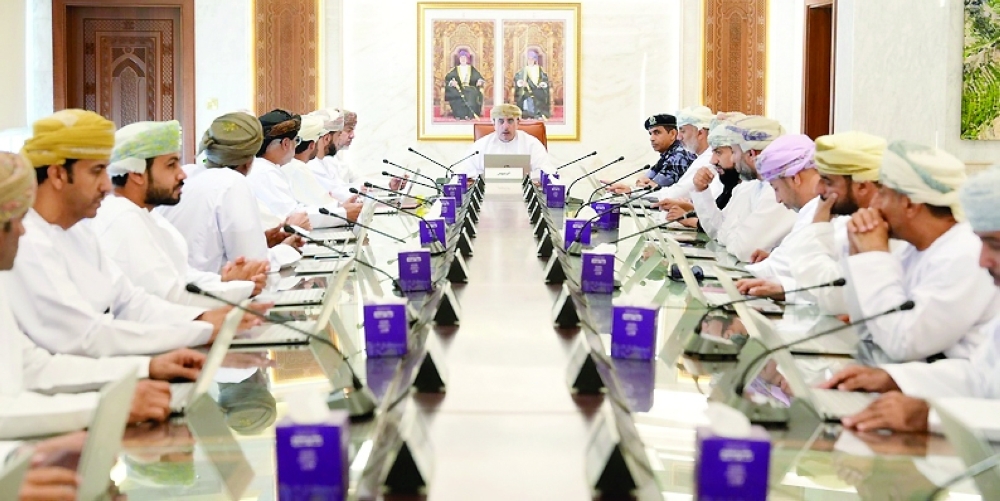 The meeting was chaired by Shaikh Hilal bin Said al Hajri, Governor of Al Dakhiliyah. — ONA