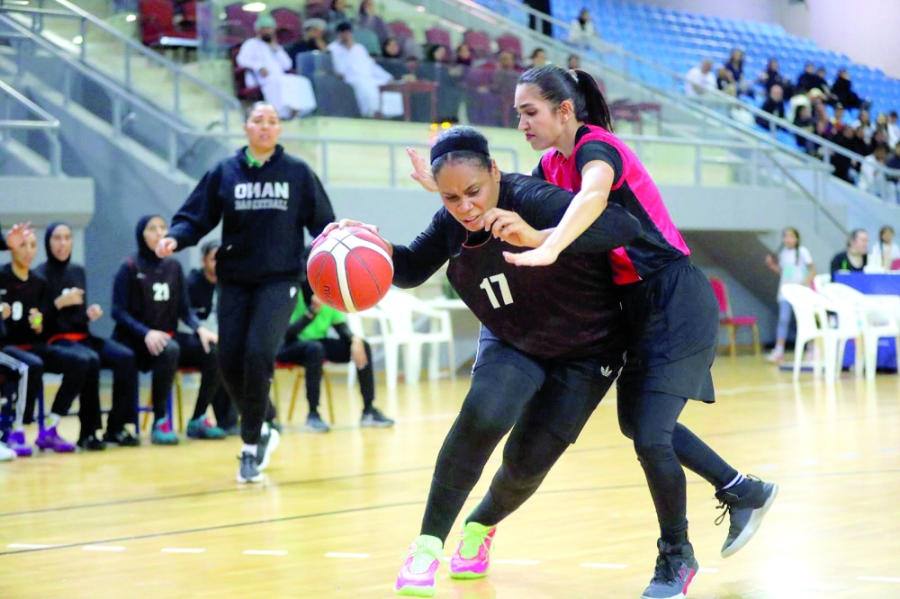 Qeem Al Alamiya and Emerald players in action during the final. — Ammar al Musafer