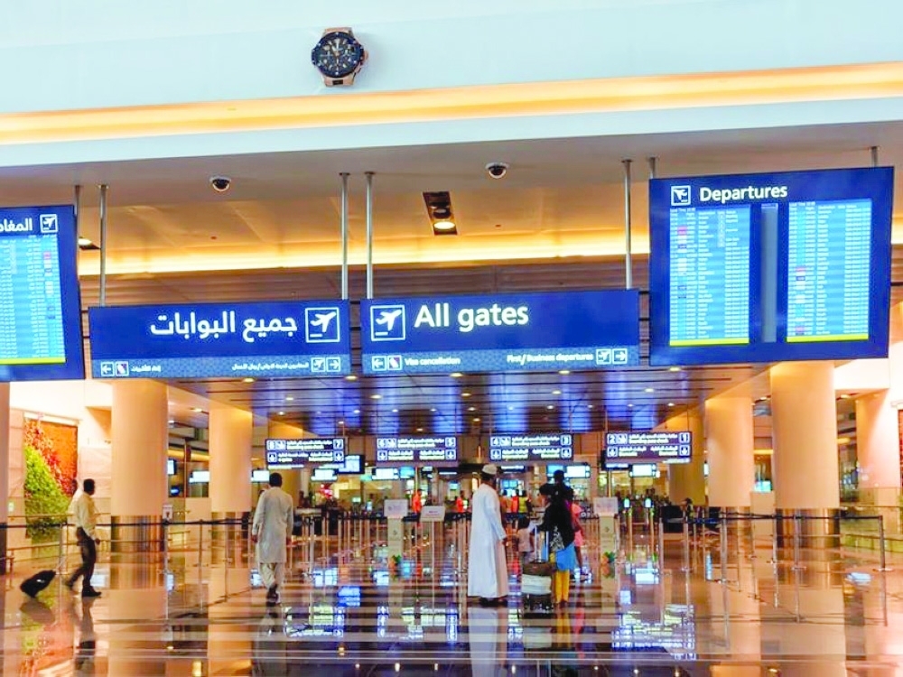 Muscat International Airport handles significant volumes of diverted traffic, serving as a stable regional hub.