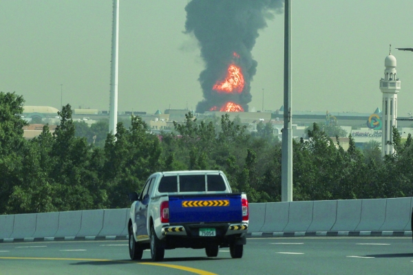 Missile debris kills one in Abu Dhabi