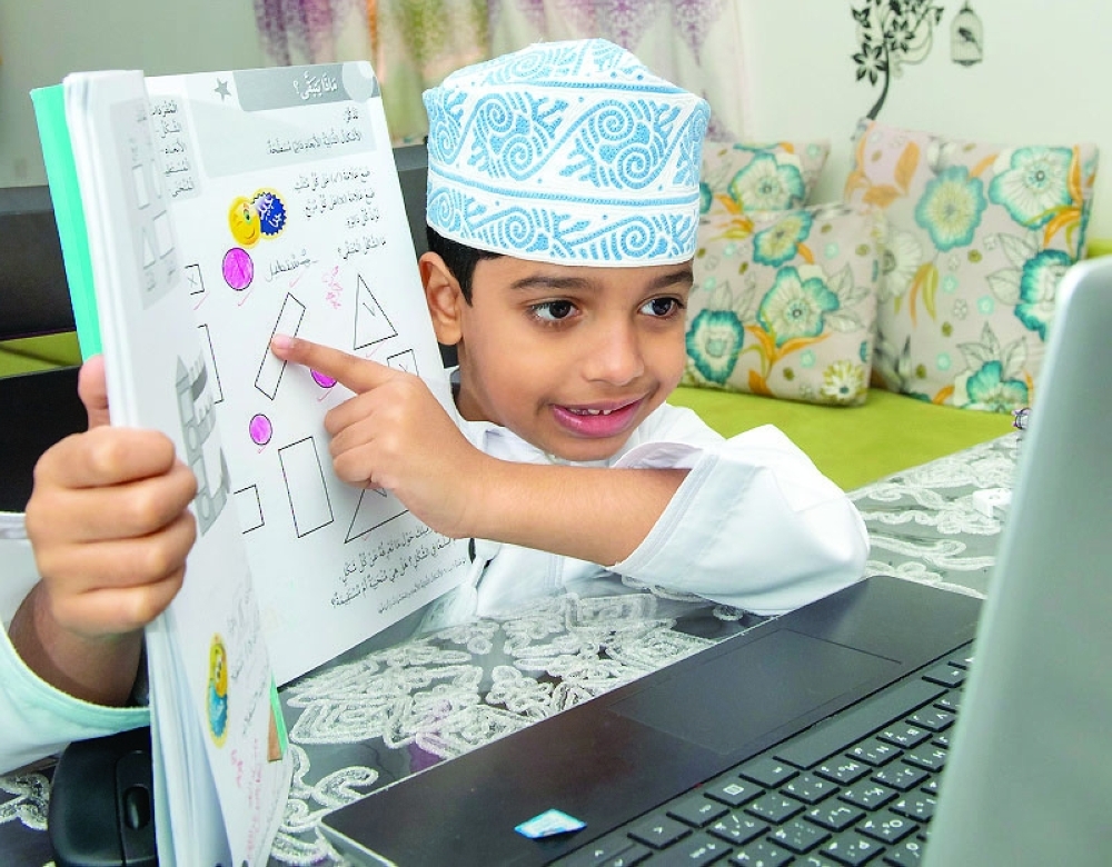 Younger children often struggle to stay attentive without in-class supervision.