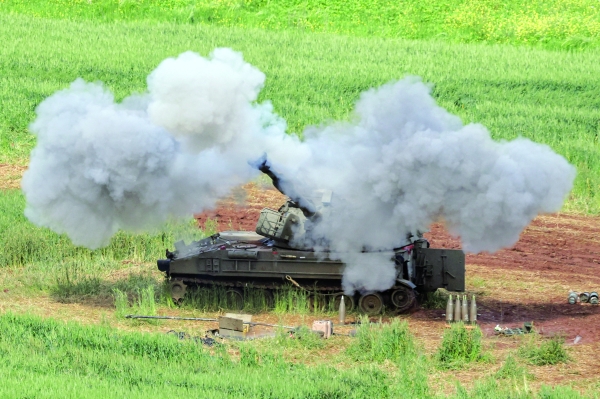 China calls on international community to encourage peace talks