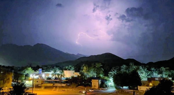 Call for caution as hailstorms affect parts of Oman