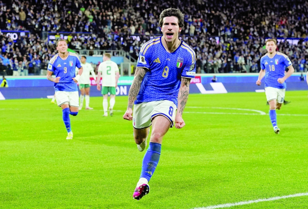 Soccer Football - FIFA World Cup - UEFA Qualifiers - Italy v Northern Ireland - New Balance Arena, Bergamo, Italy - March 26, 2026 Italy's Sandro Tonali celebrates scoring their first goal REUTERS/Matteo Ciambelli     TPX IMAGES OF THE DAY