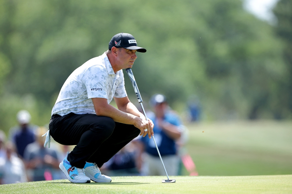 Gary Woodland nearing 1st victory since 2019 at Texas Children’s Houston Open