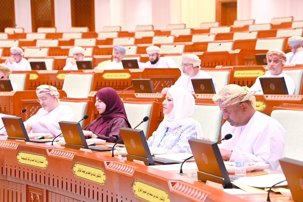 The discussion on the 'Draft Law on Combating Narcotics and Psychotropic Substances' was based on Article (50) of the Council of Oman Law.
