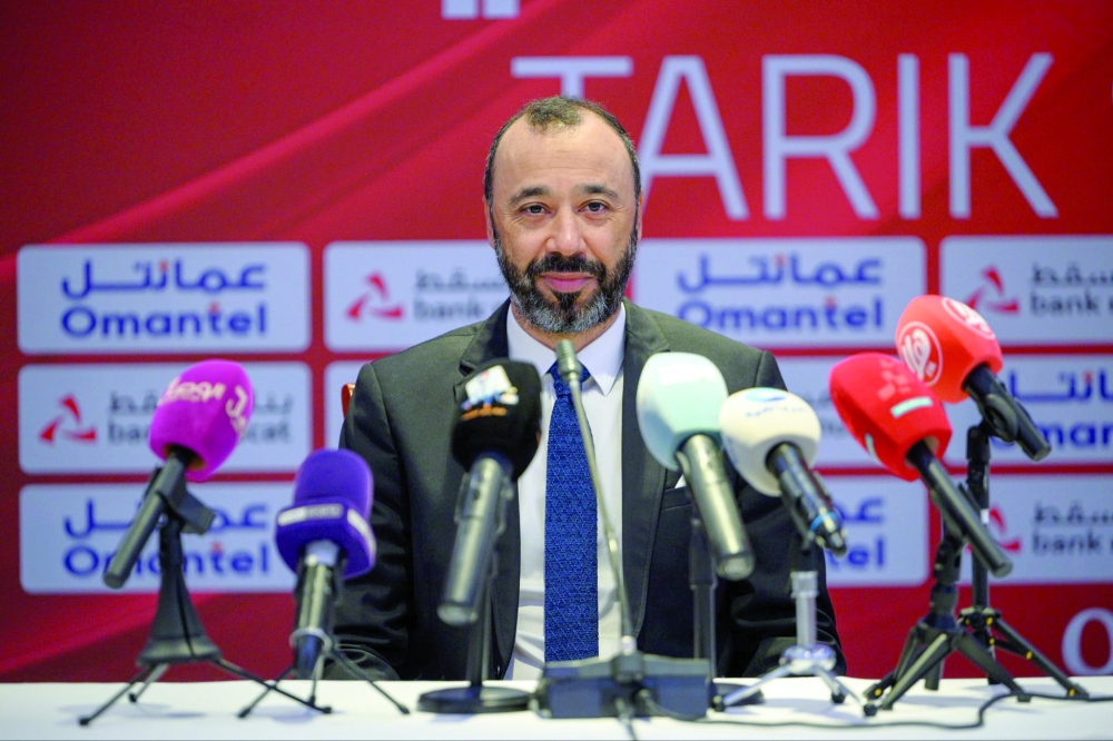 Oman head coach Tarik Sektioui