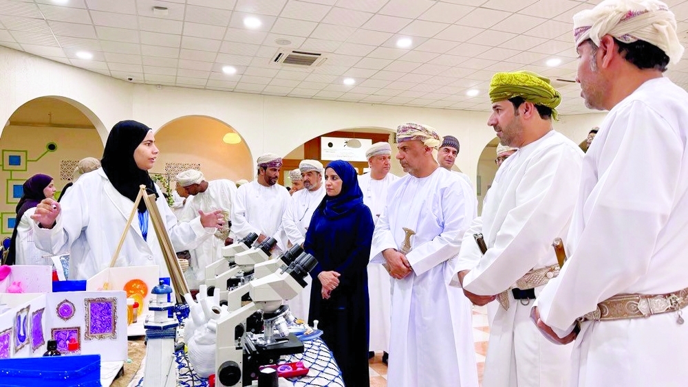 The event included the inauguration of an accompanying scientific exhibition. - ONA