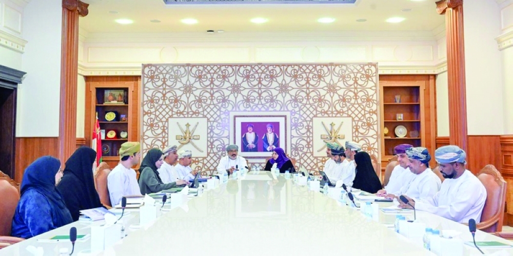 The meeting was chaired by Dr Laila bint Ahmed al Najjar, Minister of Social Development. - ONA