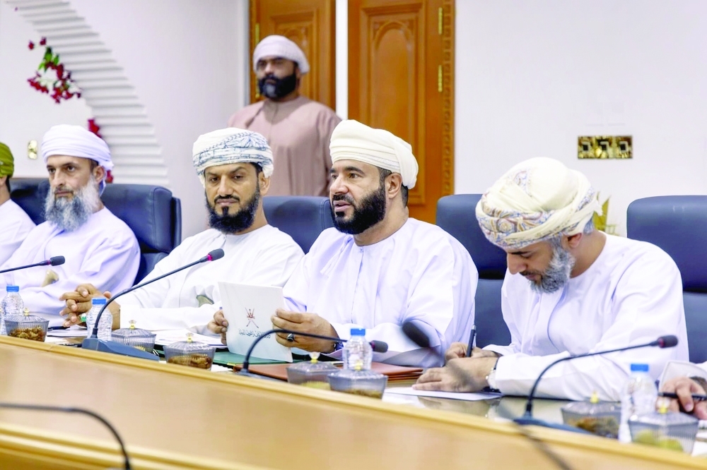 The meeting covered the optimal investment of endowments and the development of Zakat resources. - ONA