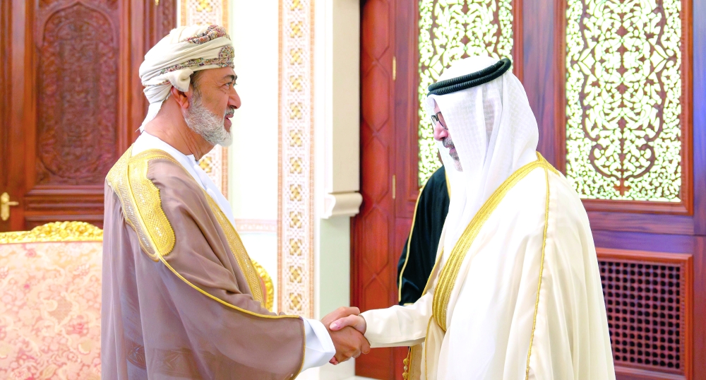 His Majesty Sultan Haitham bin Tarik gave an audience at Al Barakah Palace on Tuesday to Shaikh Jarrah Jaber Al Ahmad al Sabah, Minister of Foreign Affairs of the State of Kuwait.