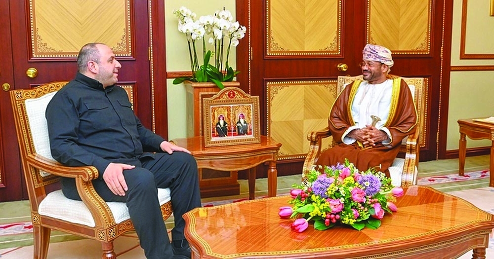 The meeting touched upon the relations of friendship and bilateral cooperation across various fields.