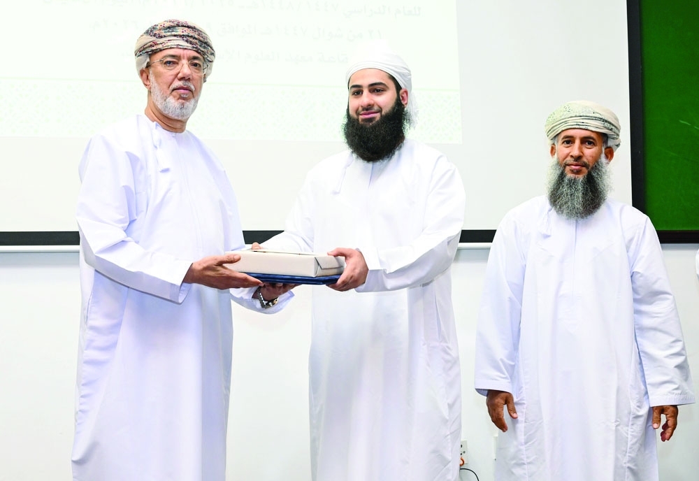 The ceremony included the felicitation of 40 teachers. - ONA