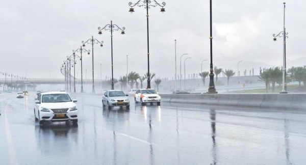 Scattered rain, strong winds and dust forecast across Oman