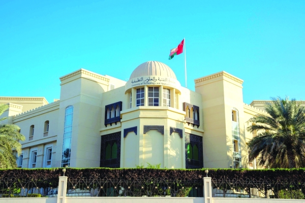 Sustainability, investment conferenceon April 13