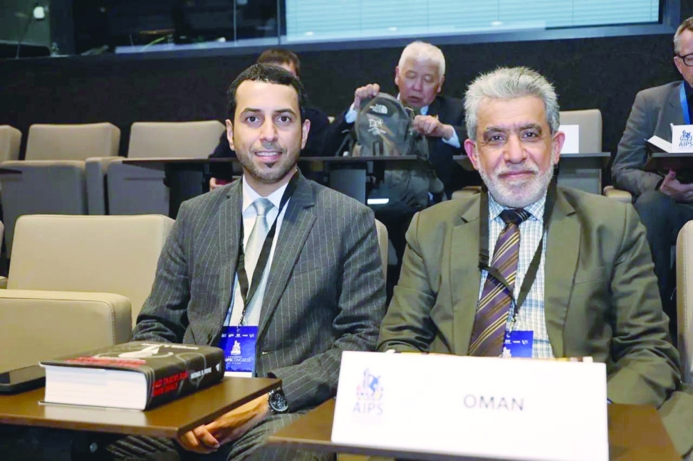  (L) Ahmed bin Saif al Kaabi 