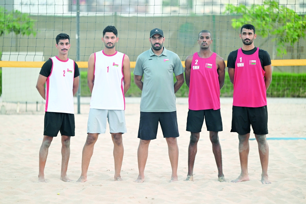  Beach volleyball team 