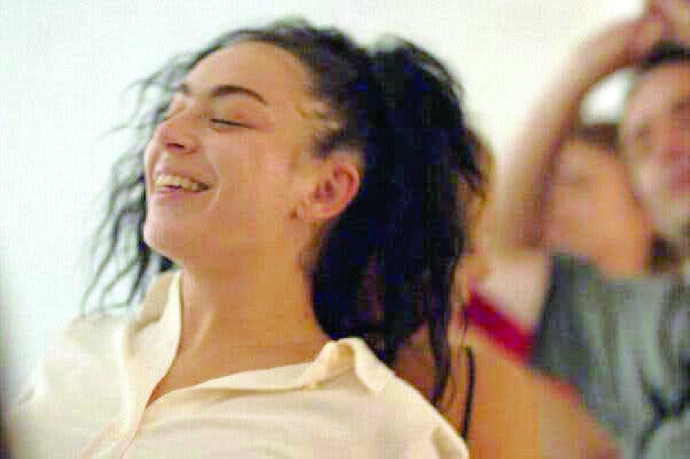 Charli XCX in Erupcja