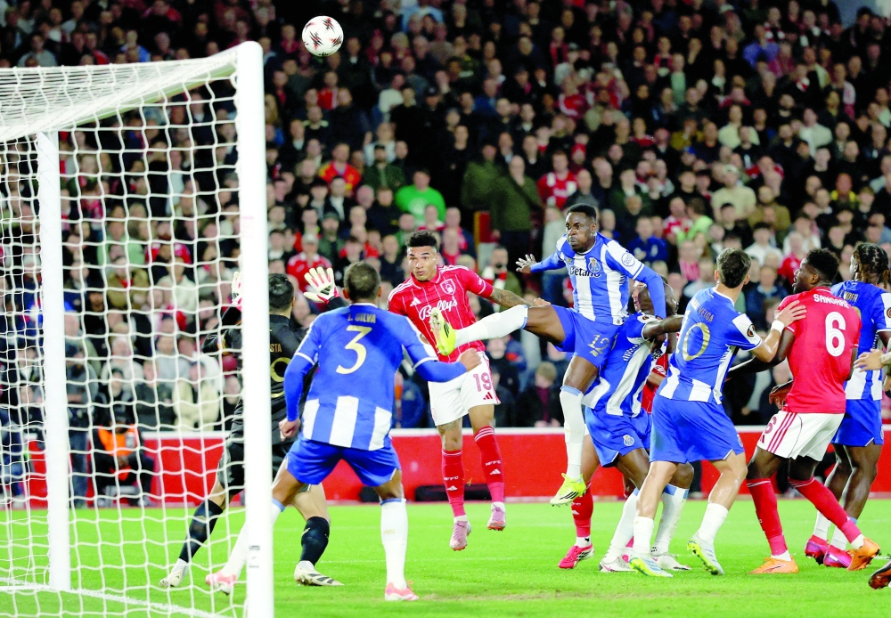 Soccer Football - UEFA Europa League - Quarter Final - Second Leg - Nottingham Forest v FC Porto - The City Ground, Nottingham, Britain - April 16, 2026 Nottingham Forest's Igor Jesus heads at goal Action Images via Reuters/Andrew Boyers