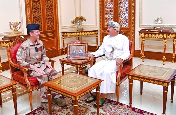 Al Numani holds talks with French Armed Forces Chief