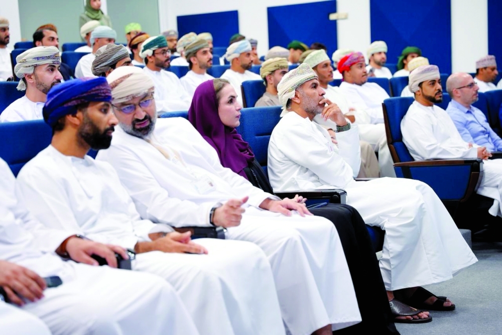 The event was held under the auspices of Dr Ali bin Amer al Shaithani. - ONA