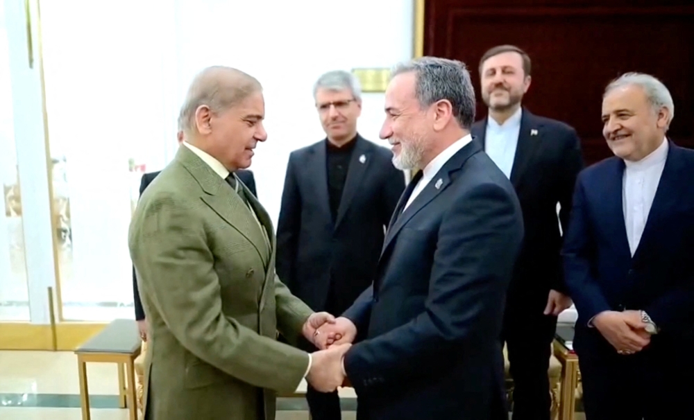Iranian Foreign Minister Abbas Araqchi meets Pakistani Prime Minister Shehbaz Sharif in Islamabad