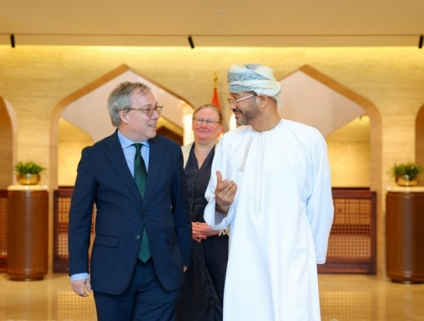 Oman, UK stress stronger security and maritime cooperation