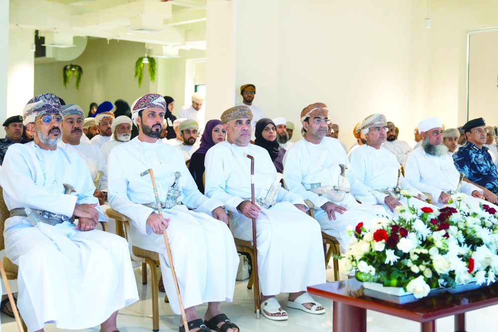 The event was held under the auspices of Dr Khalfan bin Said al Shueili, Minister of Housing and Urban Planning, and Tahir bin Mabkhout al Junaibi, Governor of Al Dhahirah.
