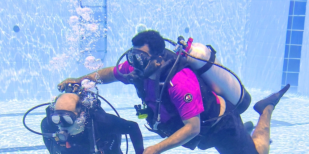 Thirty candidates will have the opportunity to experience diving in a swimming pool.