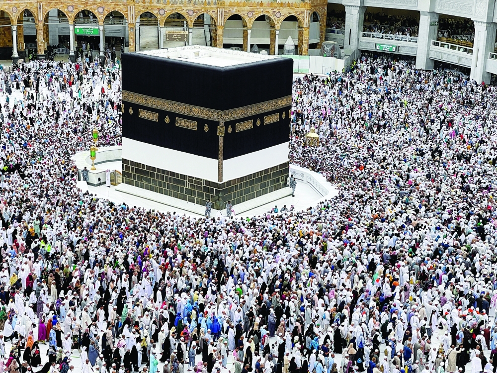 All accepted applicants have completed their travel requirements to the holy sites.