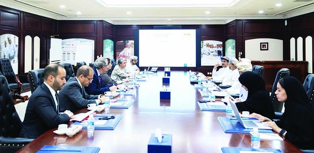 The meeting discussed several topics of mutual interest, primarily exploring areas of cooperation. - ONA