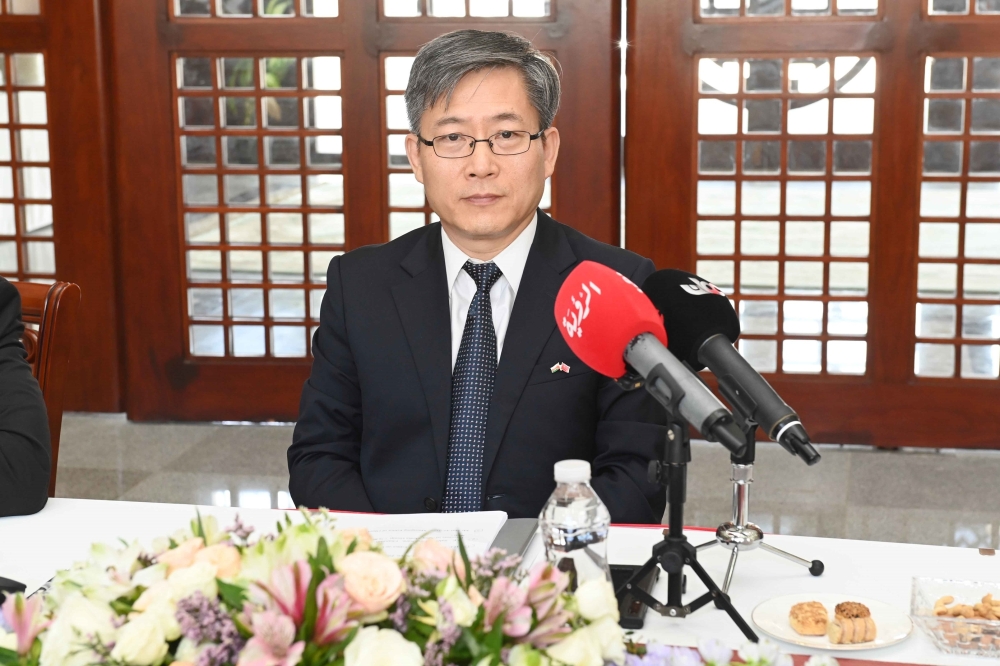 Liu Jian, Ambassador of the People's Republic of China.