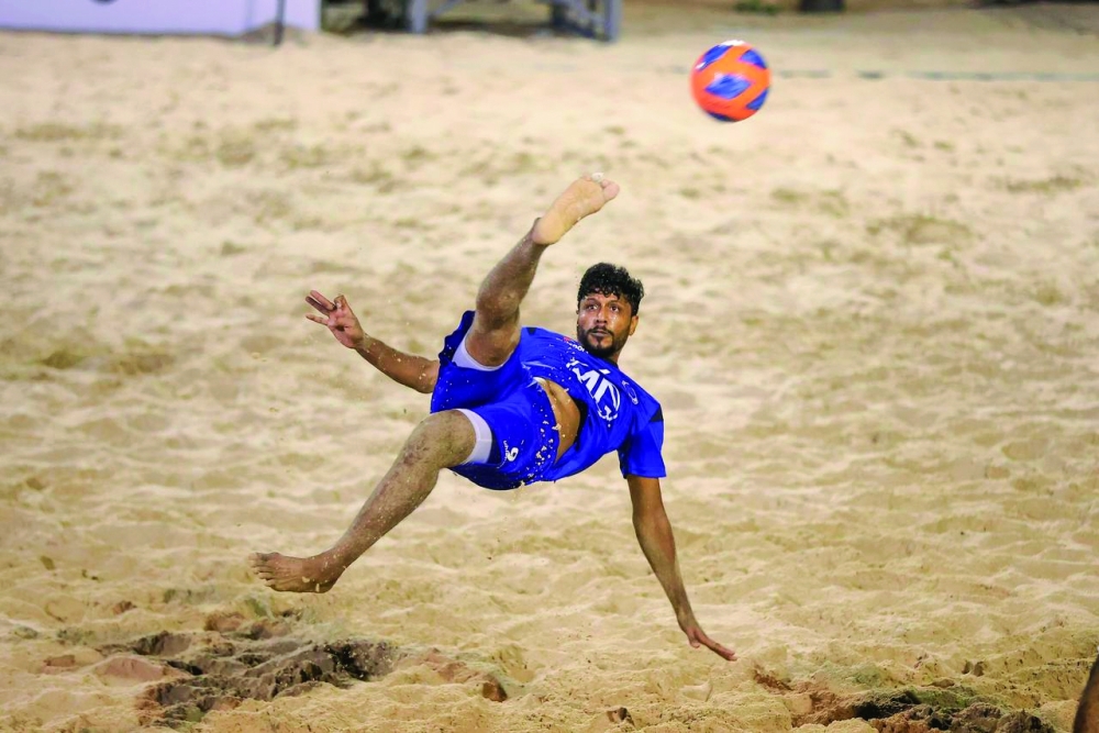 Double kick shot from Sami al Balushi in a match with Al Amirat Club.