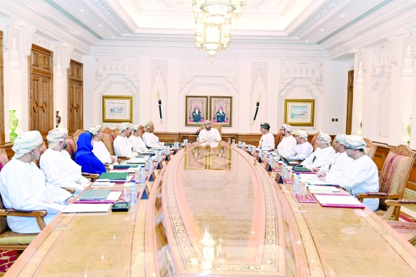Focus on building knowledge-based economy