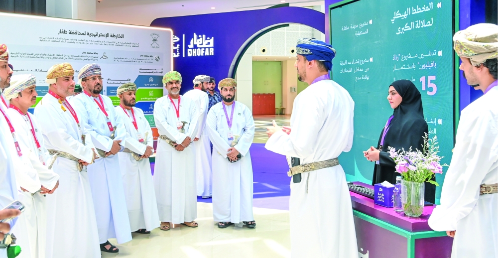 The media briefing was held in the presence of HH Sayyid Marwan bin Turki Al Said, Governor of Dhofar.