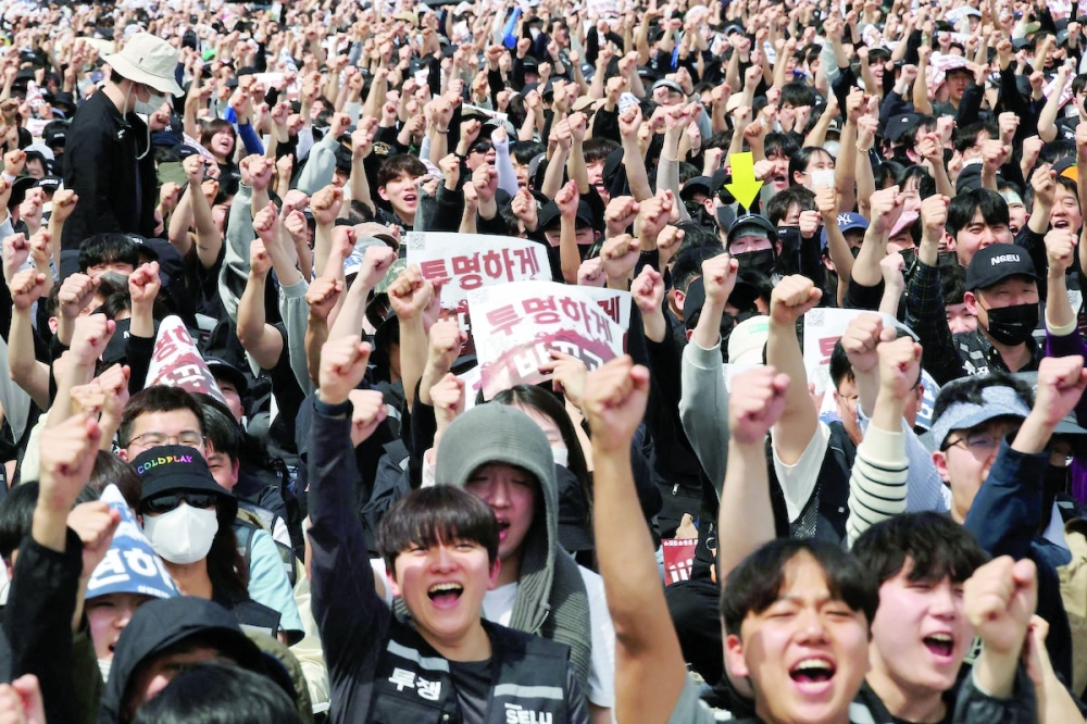 Samsung Electronics’ labour union members chant slogans during a protest in Pyeongtaek, South Korea. — Reuters