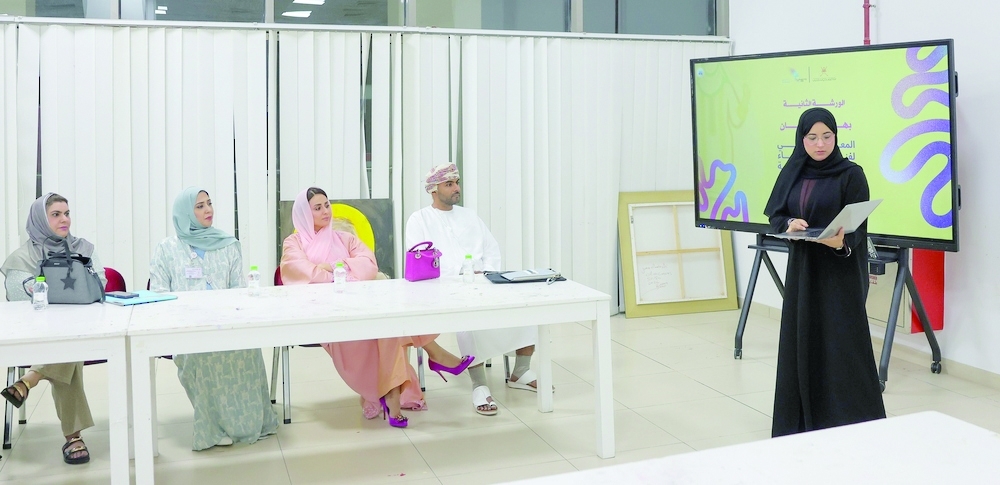 The exhibition aims to reinterpret Omani fashion as a renewed visual symbol.