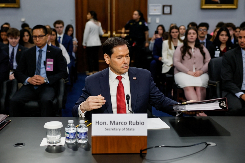 US watching Iran's World Cup delegation for IRGC links, Rubio says