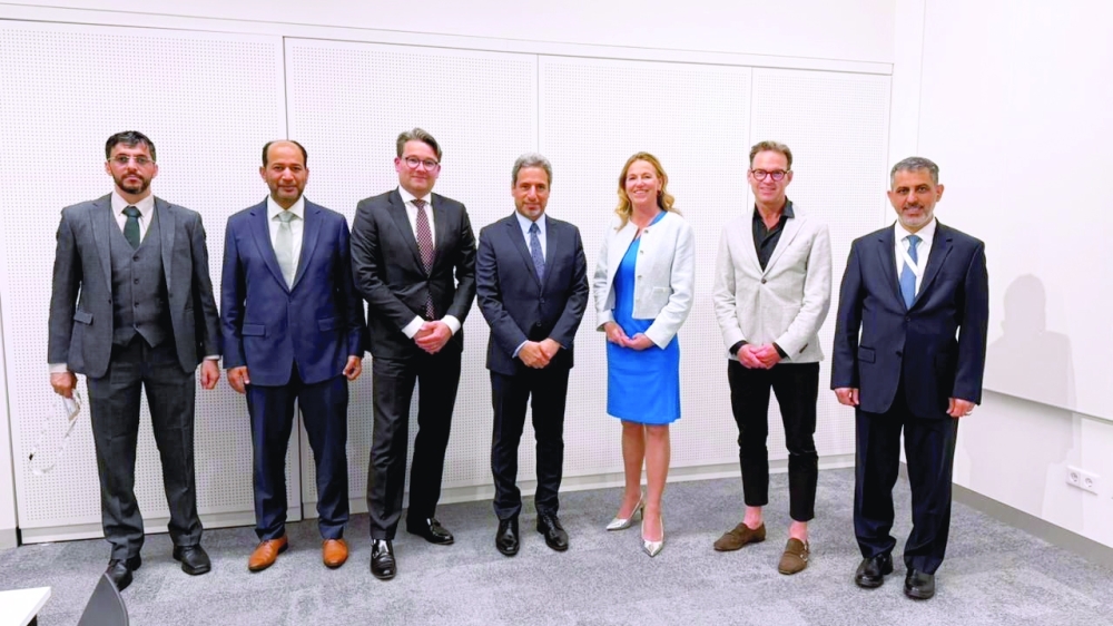 Salim al Aufi, Minister of Energy and Minerals, meeting with top executives of European clean energy companies on the margins of the World Hydrogen Summit in Rotterdam (Credit: Gasunie)

