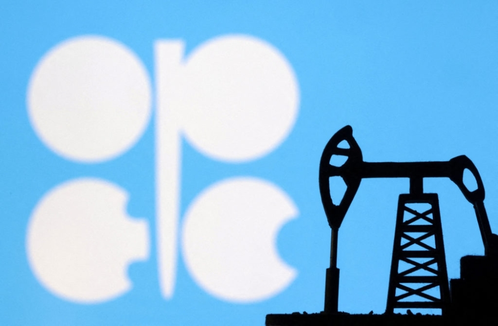 As OPEC+ meets, Iran war hobbles power to shape oil market