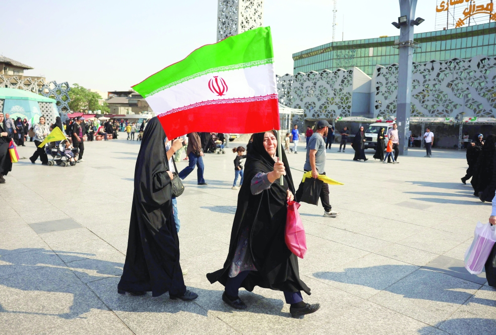 War reaches 100th day(STRAP) US says shot down Iran drones