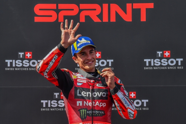 Marquez back to his best with Hungarian GP sprint win