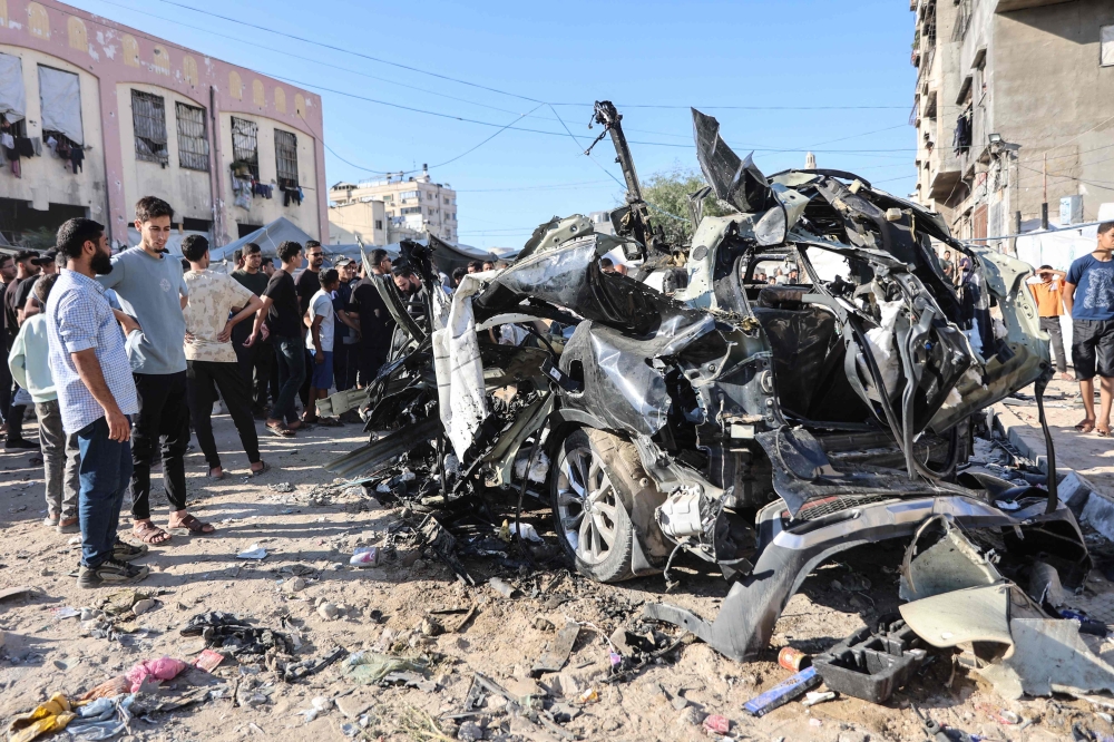 Israeli military kills four in Gaza and expands control zone