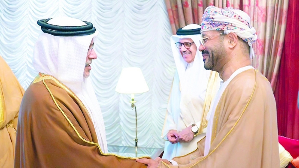 Crown Prince of Bahrain receives Foreign Minister
