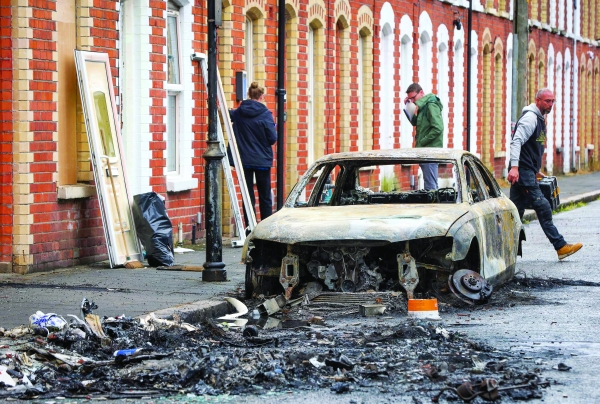 12 officers injured in night of unrest in Northern Ireland