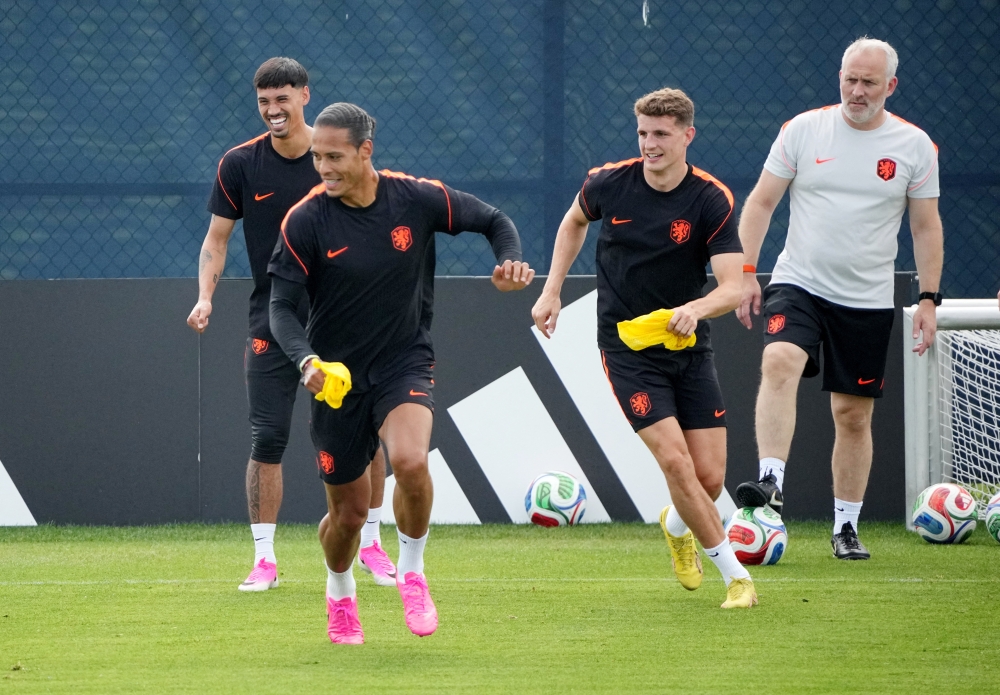 Netherlands' Virgil van Dijk, Guus Til and Tijjani Reijnders during training. — Reuters