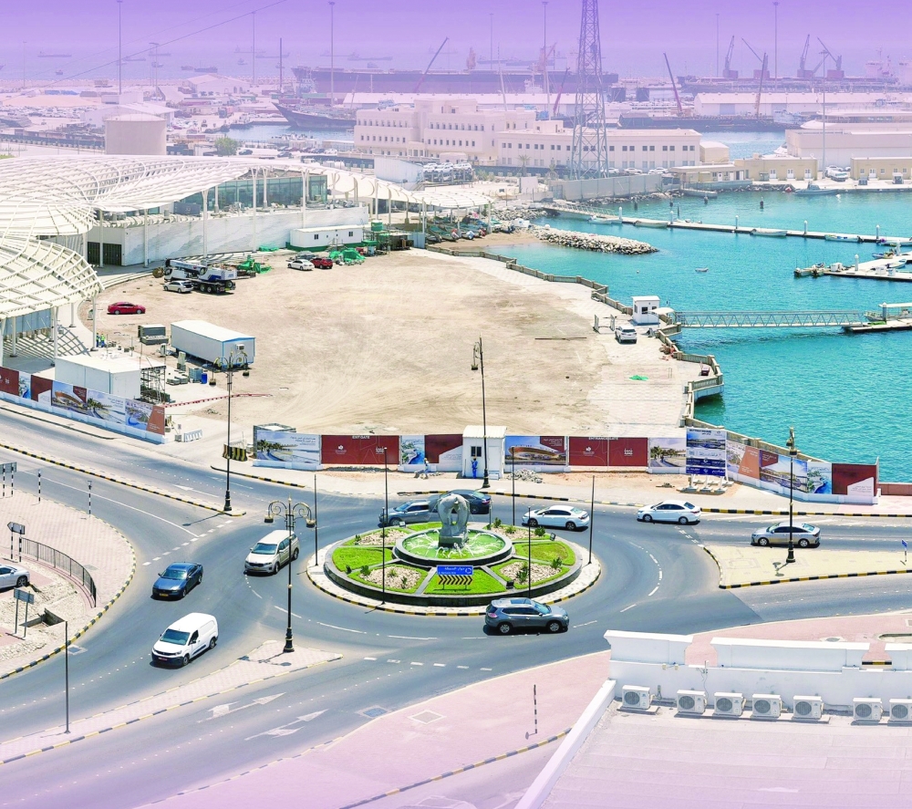 Once complete, Muttrah Square is expected to become a prominent architectural and tourism landmark in the capital.