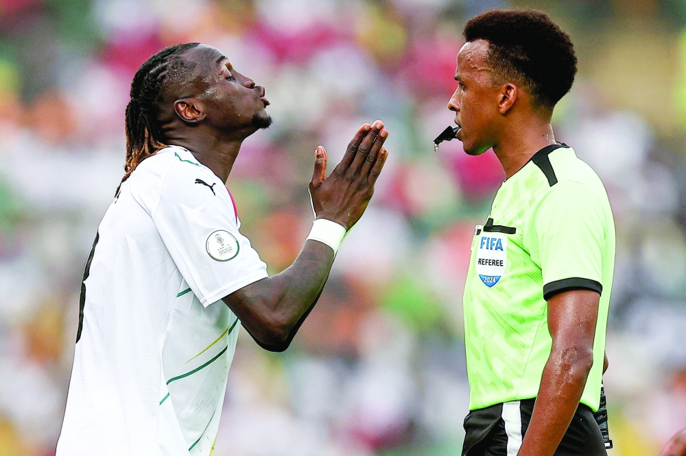 (FILES)  Somali referee Omar Abdulkadir Artan during the Africa Cup of Nations (CAN). — AFP

