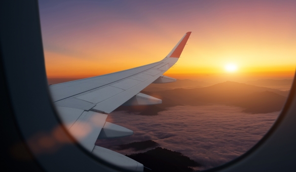 Oman's air traffic controllers lauded for managing increased flight movements