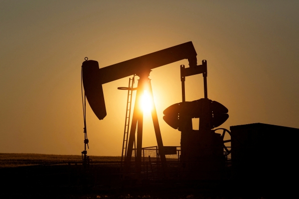 Oman crude drops to $72.99 as global oil prices slide